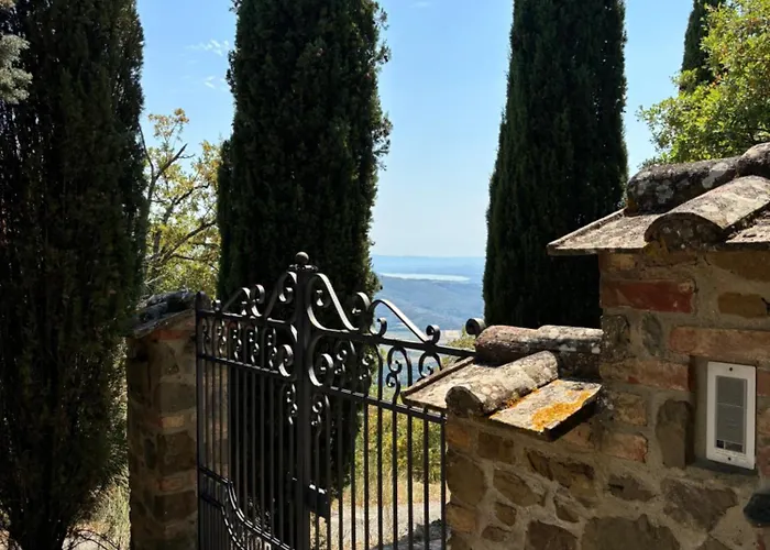 Nyaraló Le Dodici Querce Cortona